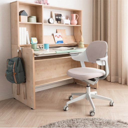 Growing Chair with Foot Support (accept pre-order)