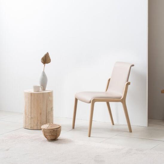 Obra Chair (accept pre-order)