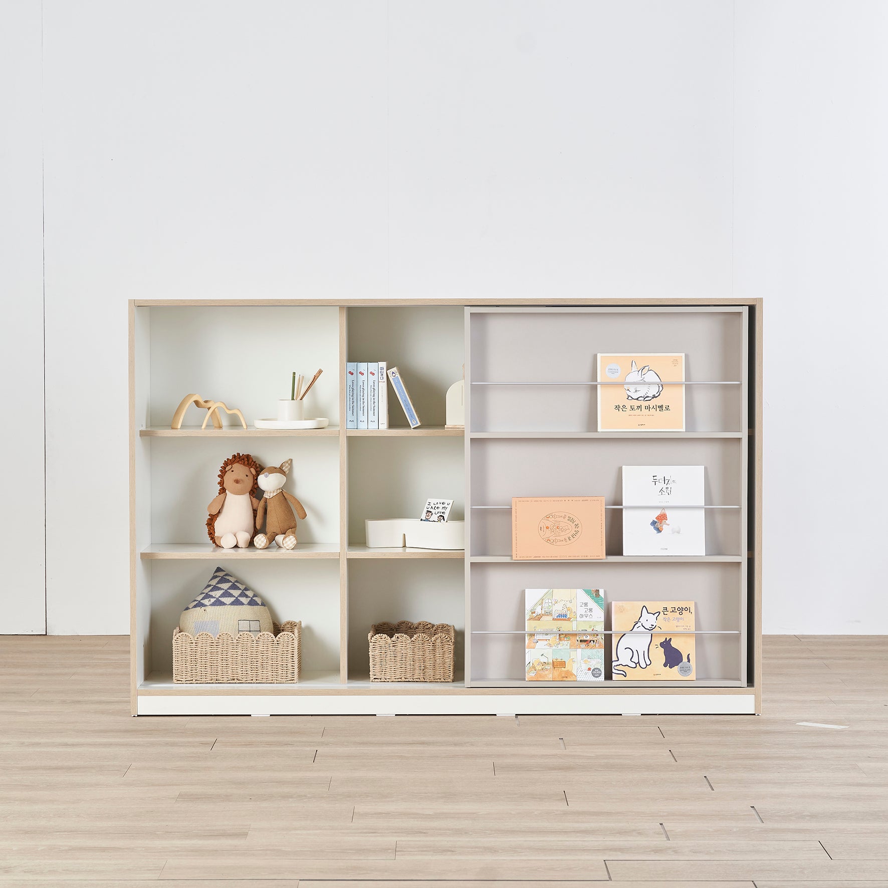 Comme Kids 1800 Sliding Bookshelf [395mmD] (accept pre-order)