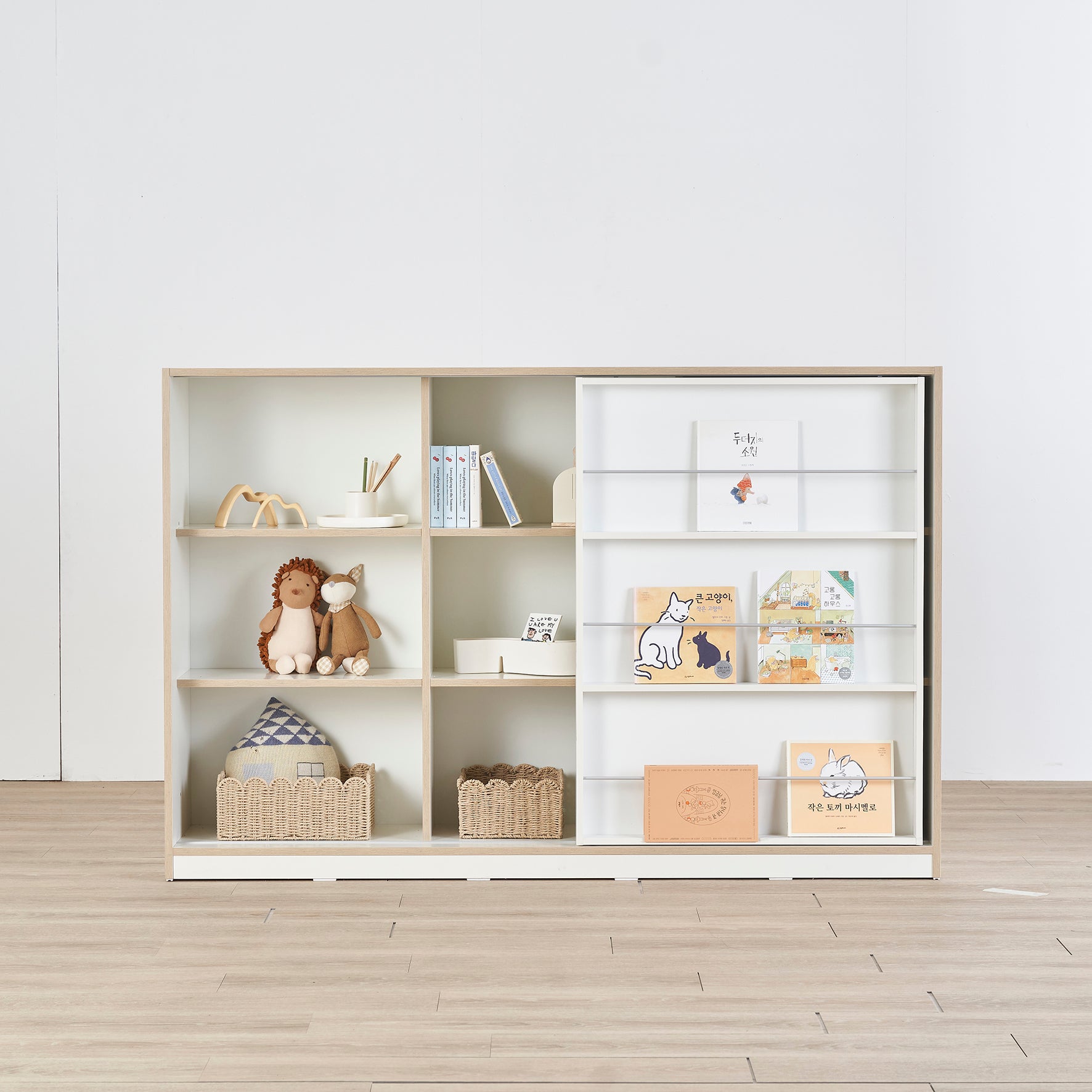 Comme Kids 1800 Sliding Bookshelf [395mmD] (accept pre-order)