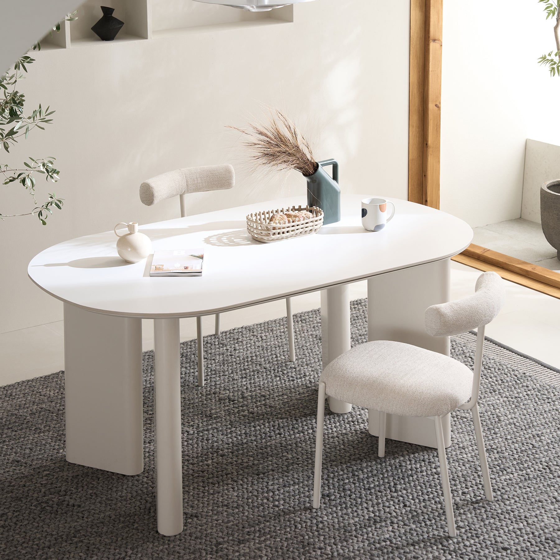 Inis Ceramic Dining Table 1600 White (accept pre-order)