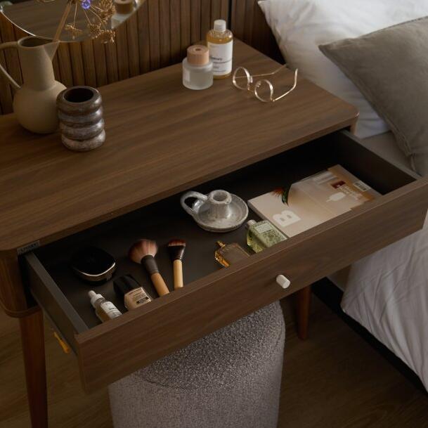 Aesthetic Dressing Table 800 (accept pre-order)