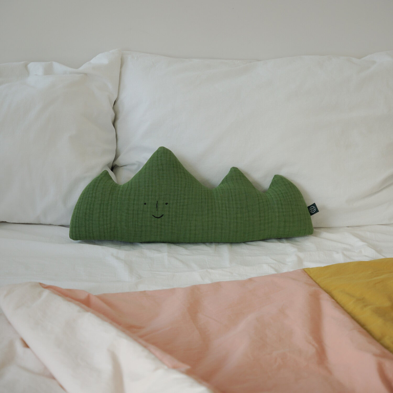 [Pre-Order 25% off] Forest Cushion