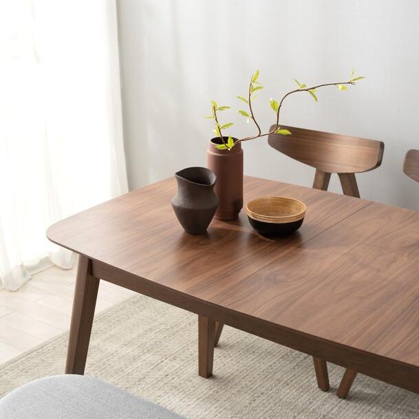 Melaka Extendable Dining Table