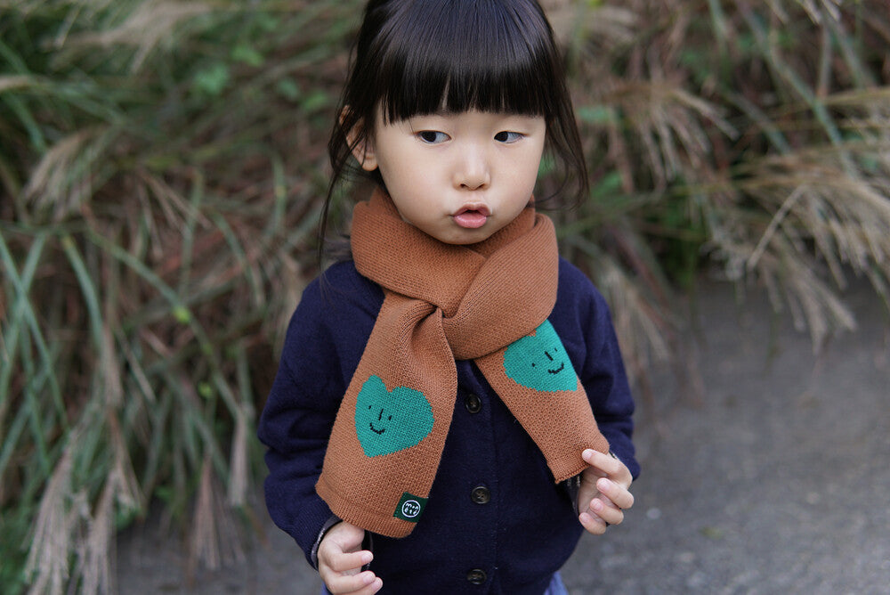 Heart Petit Muffler - Chocolate Brown