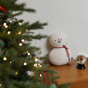 [Pre-Order 25% off] Snowman Cushion
