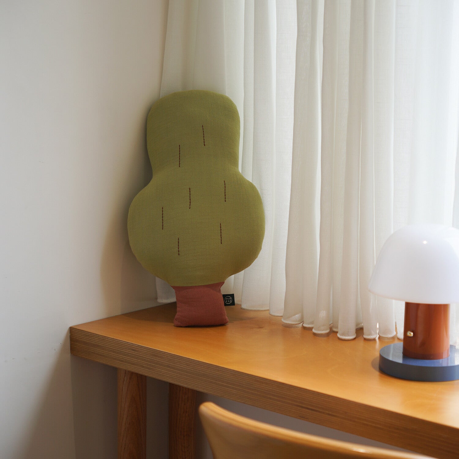 [Pre-Order 25% off] Tree Cushion