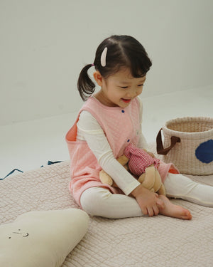 [Pre-Order 25% off] Hug Sleep Vest Berry Milk