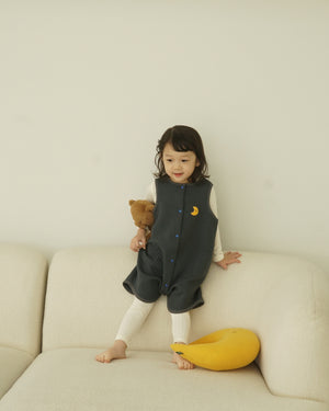 [Pre-Order 25% off] Hug Sleep Vest Charcoal