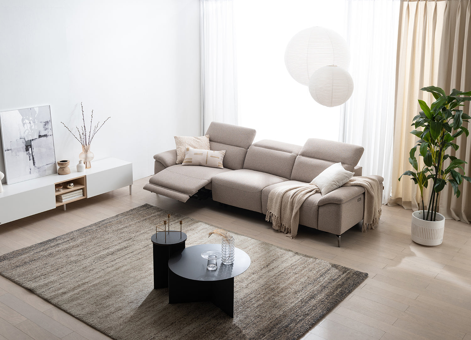 Molise Sofa 3-seater Motor Type (accept pre-order)