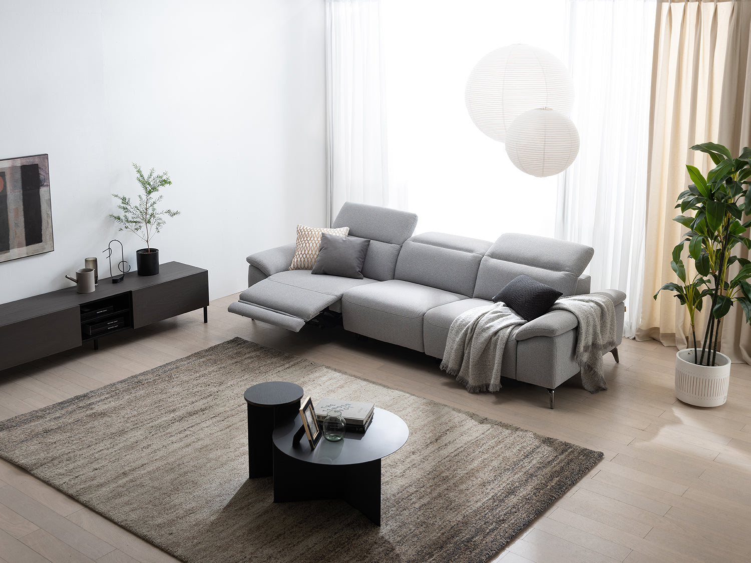 Molise Sofa 3-seater Motor Type (accept pre-order)