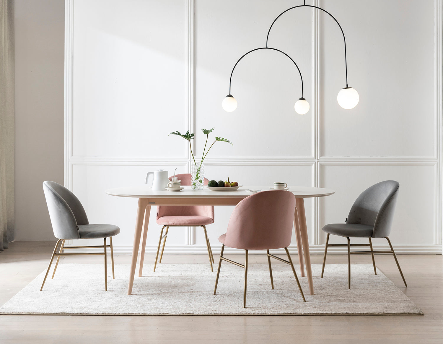 Redova Dining Table Round Type 1600 (accept pre-order)