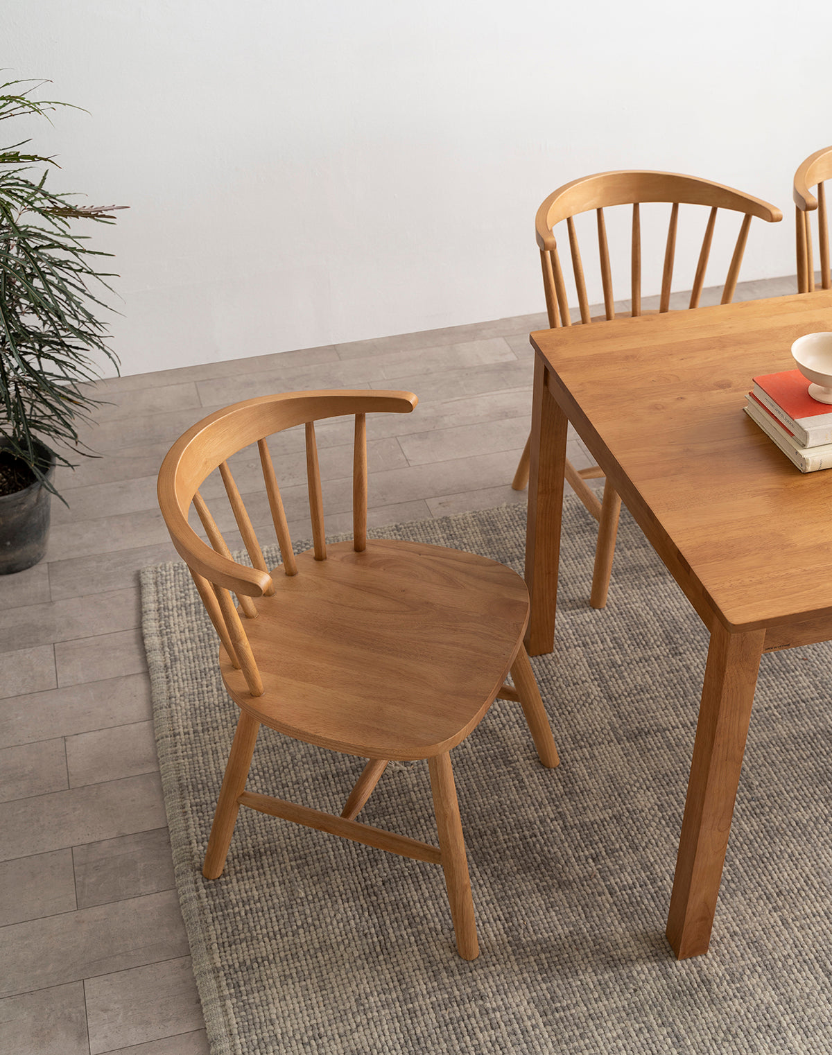 New Windsor Chair (accept pre-order)