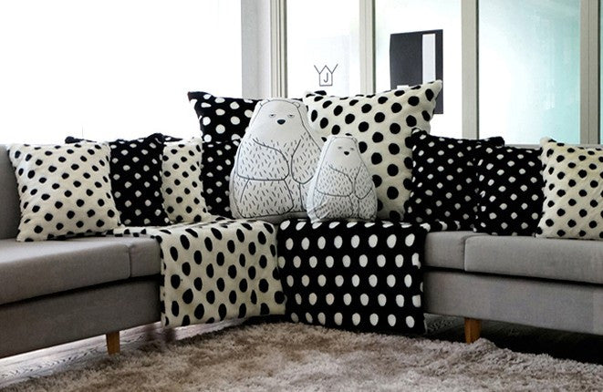 Aga Gom Cushion