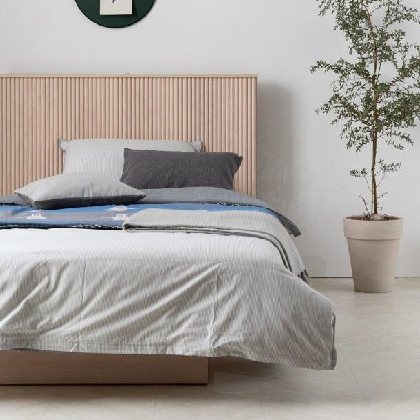 Melba Hotel Bed SS (accept pre-order)