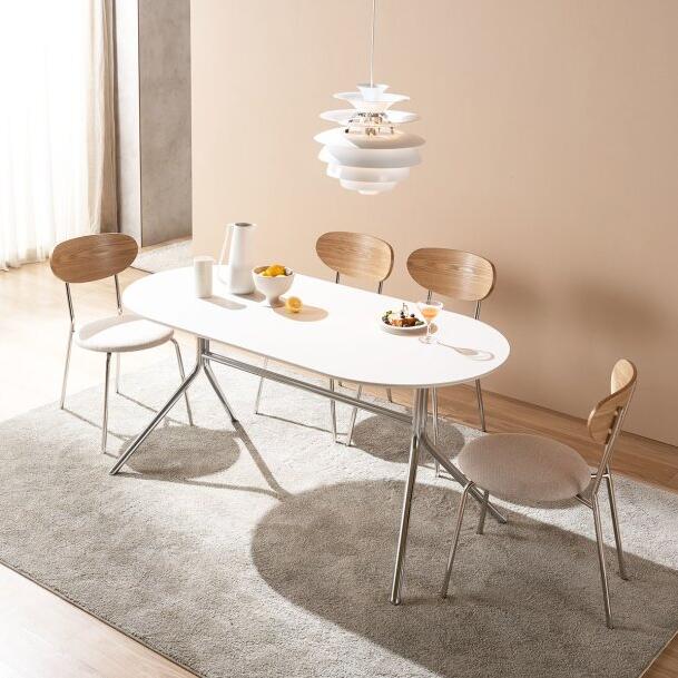 Terso Lily Dining Table 1600/1800 (accept pre-order)
