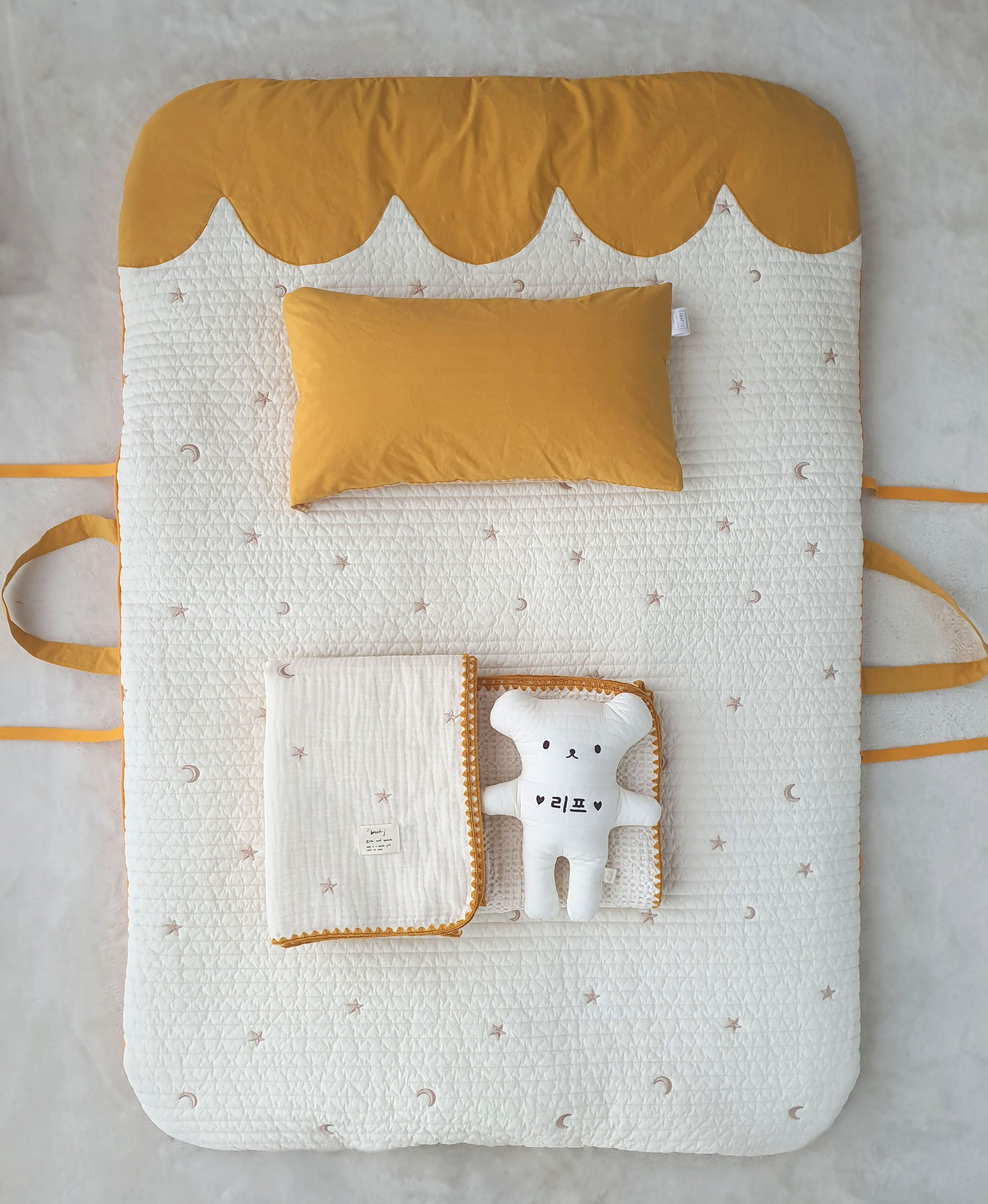 Double-sided Embroidery Pad & Pillow (Moon/Star Mustard)